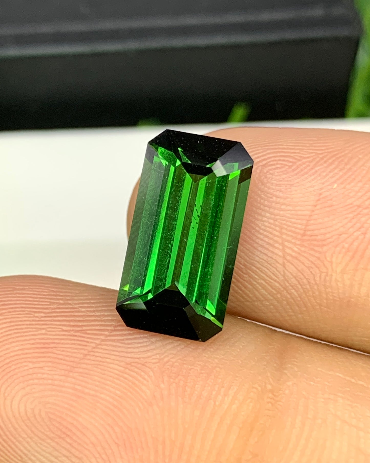 Natural Green Tourmaline 4.76 Carat 14x7.5 MM Octagon Shape Faceted Gemstone