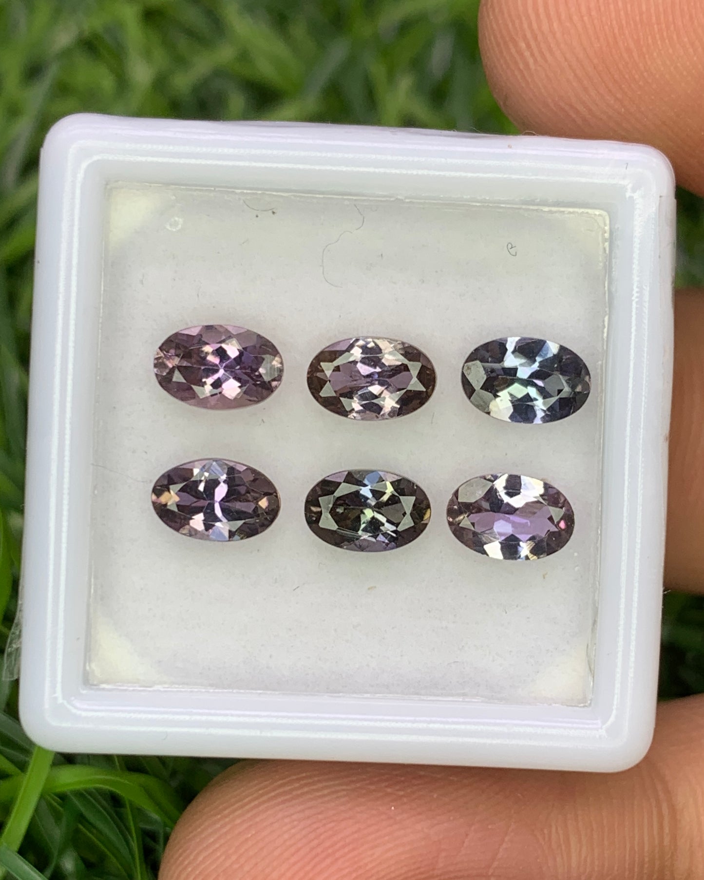 Natural Unheated Bi Color Tanzanite Lot 2.80 Carat 6x4 MM (Approx) Oval Shape Faceted Gemstone 6 Piece Lot