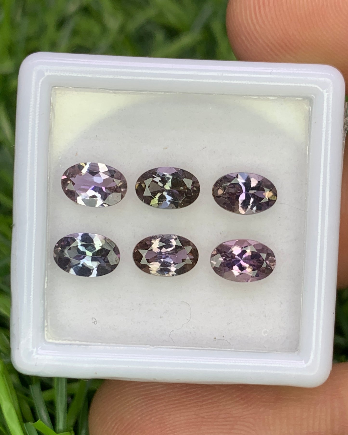 Natural Unheated Bi Color Tanzanite Lot 2.80 Carat 6x4 MM (Approx) Oval Shape Faceted Gemstone 6 Piece Lot