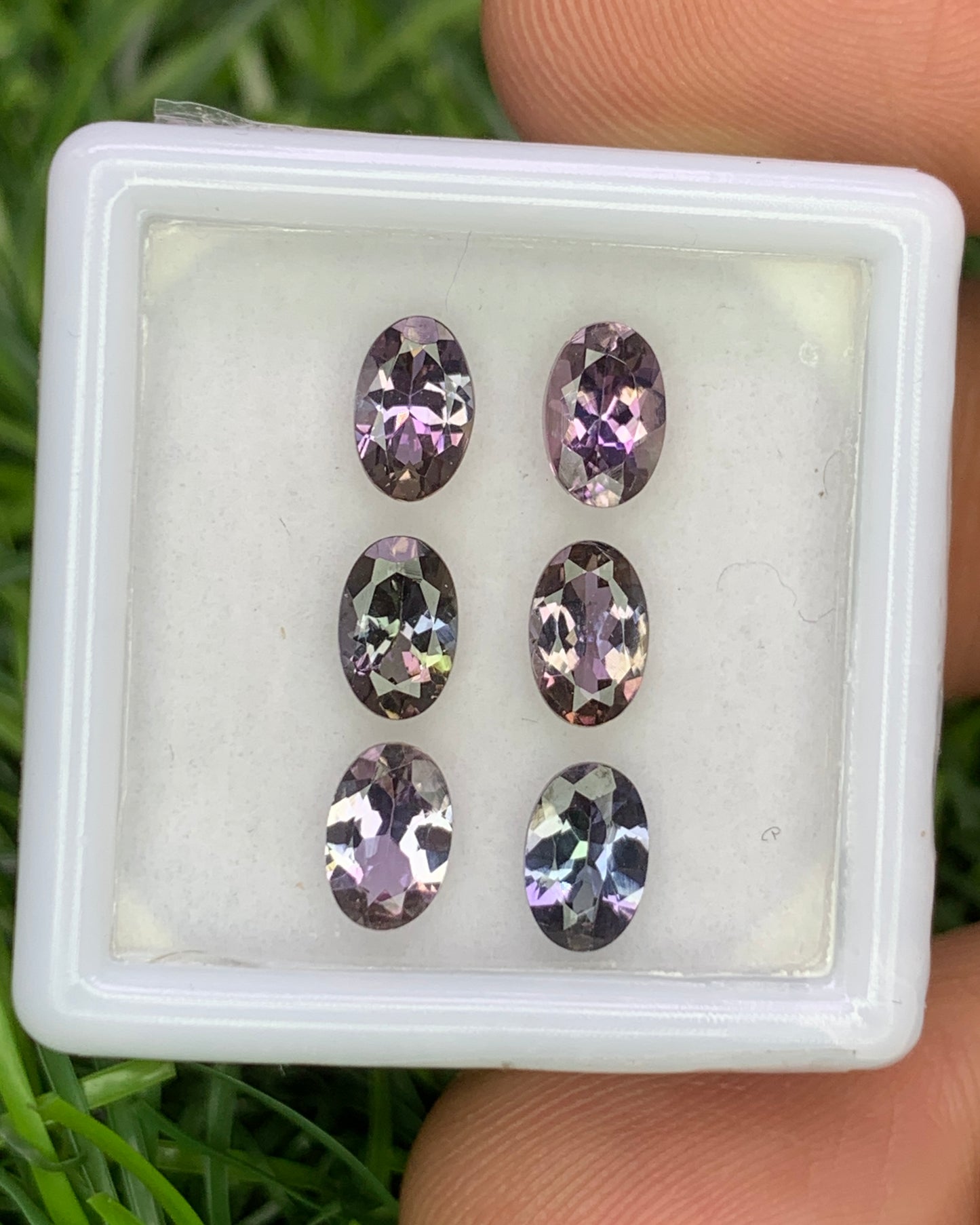 Natural Unheated Bi Color Tanzanite Lot 2.80 Carat 6x4 MM (Approx) Oval Shape Faceted Gemstone 6 Piece Lot