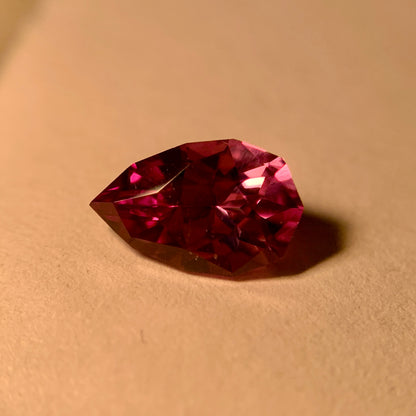 Natural Color Change Garnet 1.20 Carat 8.7x5.6 MM Fancy Shape Faceted Gemstone