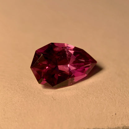 Natural Color Change Garnet 1.20 Carat 8.7x5.6 MM Fancy Shape Faceted Gemstone