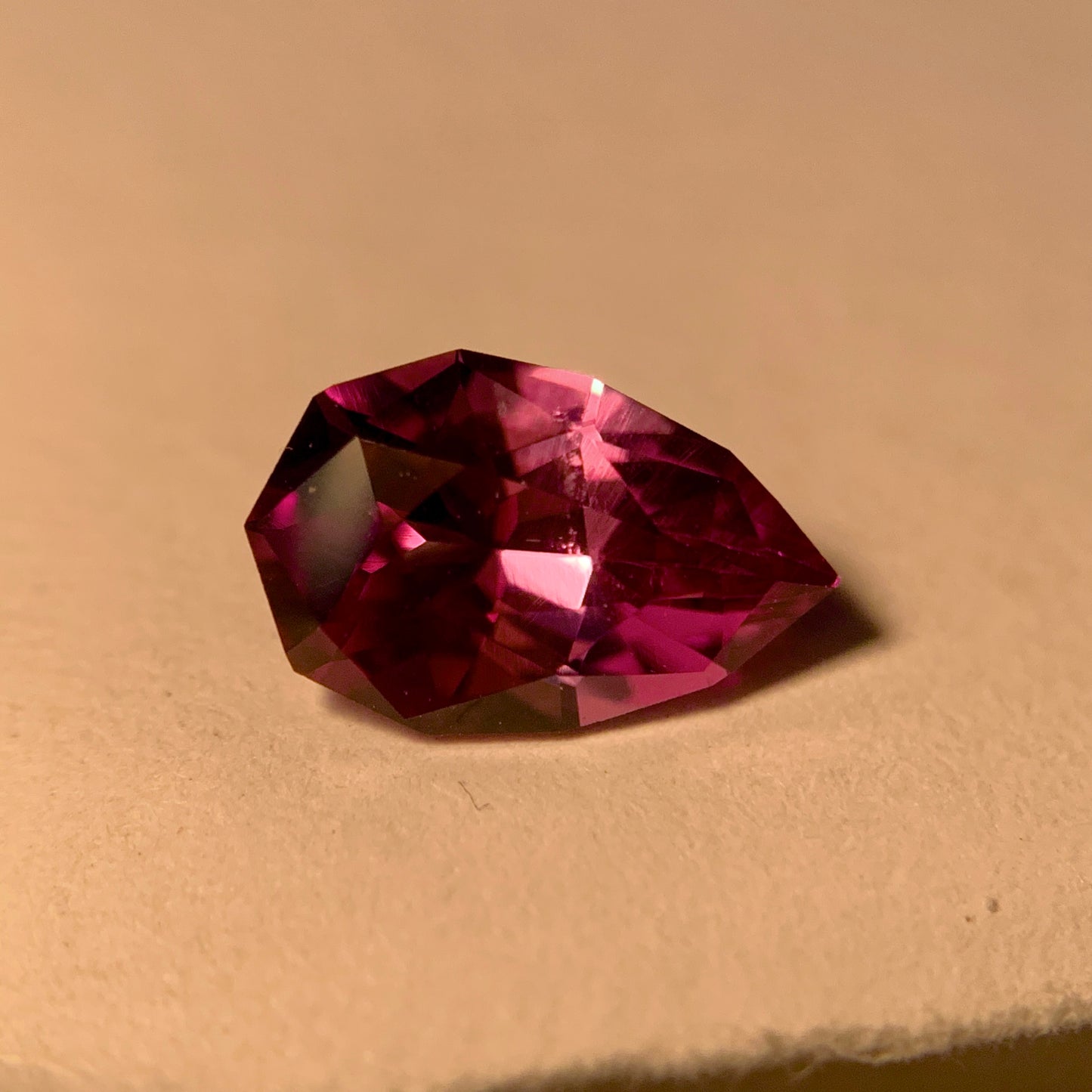 Natural Color Change Garnet 1.20 Carat 8.7x5.6 MM Fancy Shape Faceted Gemstone