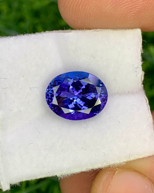 Natural Bi Color Tanzanite 3.23 Carat 10.2x8 MM Oval Shape Faceted Gemstone