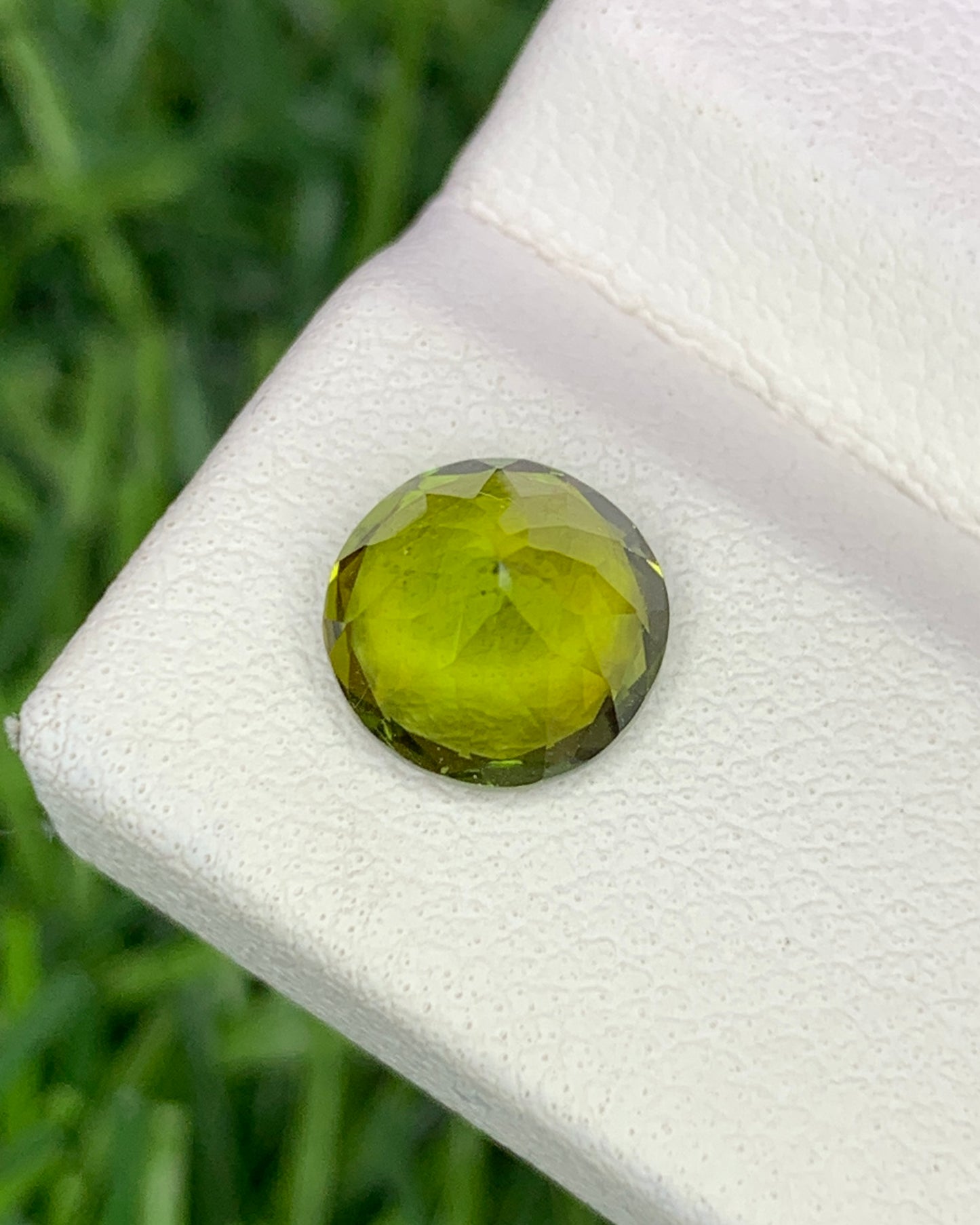Natural Flawless Green Tourmaline 