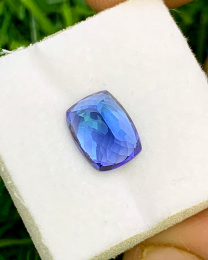 Natural Flawless Bi Color Tanzanite 2.82 Carat 9x7 MM Cushion Shape Faceted Gemstone