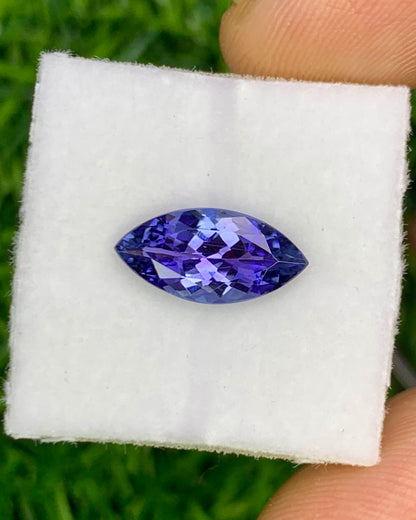 Natural Flawless Bi Color Tanzanite 2.20 Carat 13.1x6.4 MM Marquise Shape Faceted Gemstone