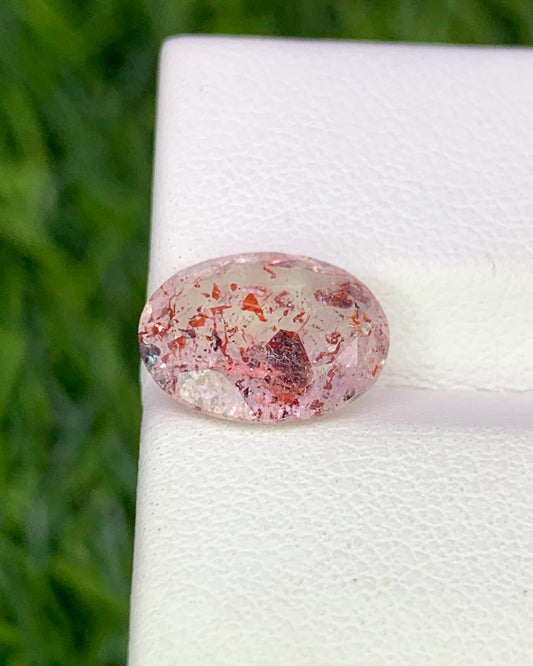 Natural Super Seven 2.52 Carat 10.4x8.4 MM Oval Shape Faceted Gemstone with 7 Crystals Healing Stone Seven Chakra Melody Stone