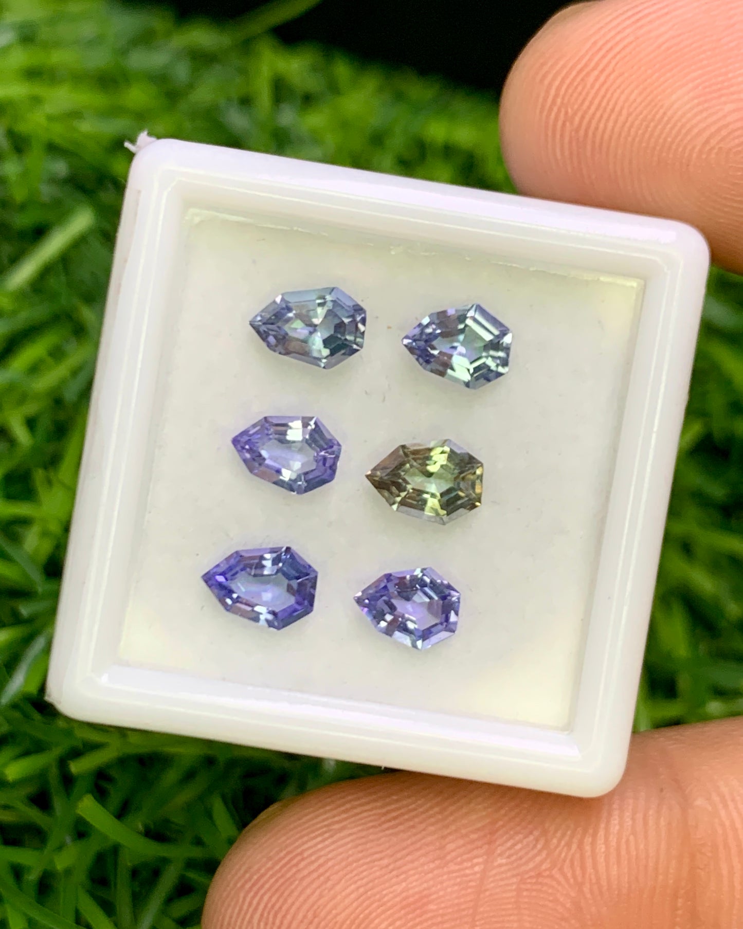 Natural Bi Color Tanzanite Lot 2.25 Carat Mix Size Fancy Shape Faceted Gemstone 6 Piece Lot