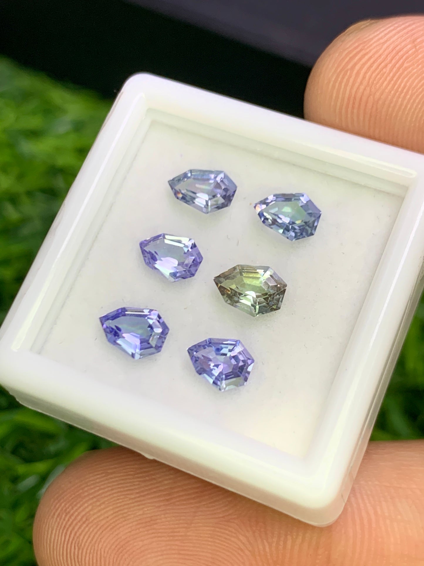 Natural Bi Color Tanzanite Lot 2.25 Carat Mix Size Fancy Shape Faceted Gemstone 6 Piece Lot