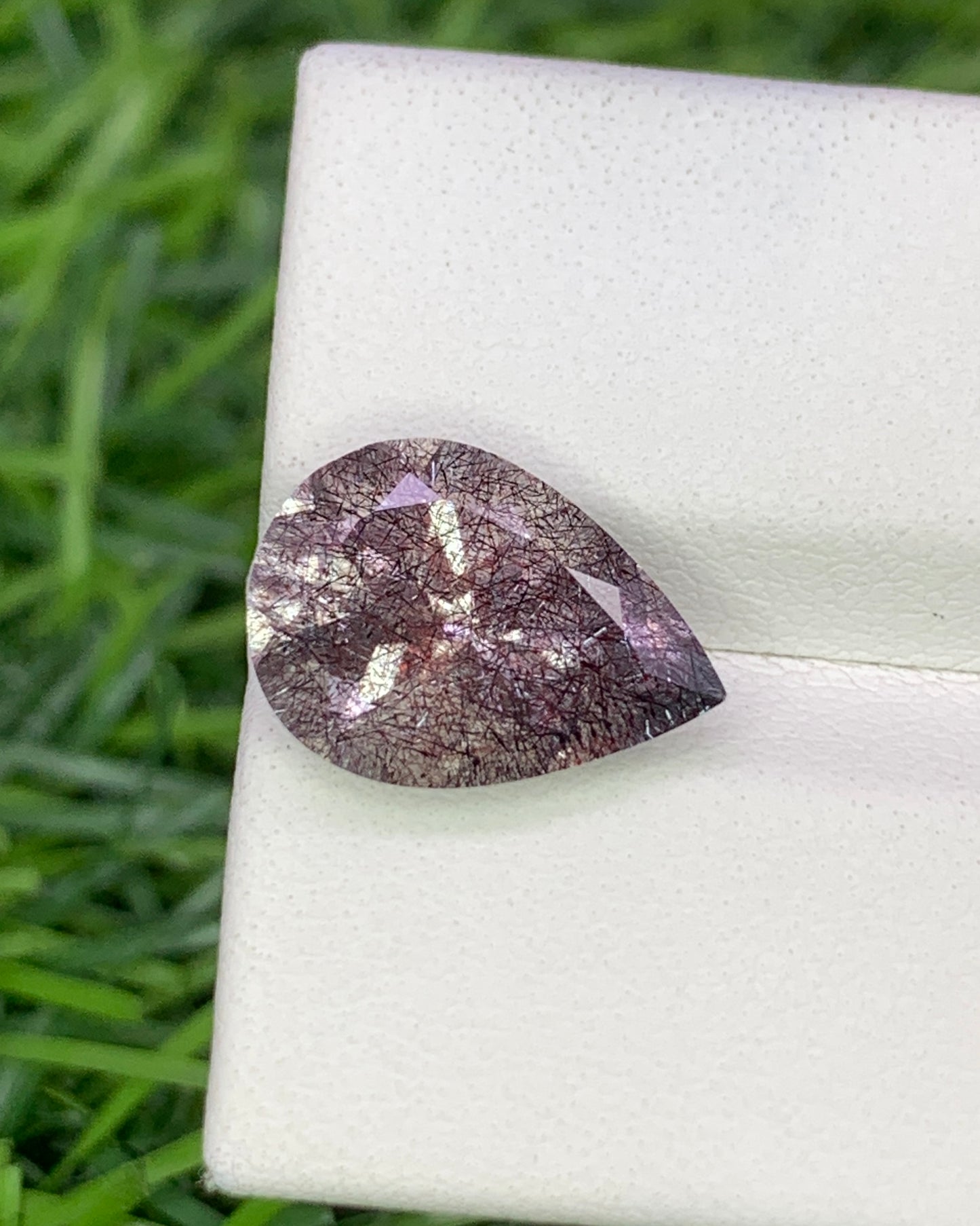 Natural Super Seven 3.85 Carat 13.9x9.8 MM Pear Shape Faceted Gemstone with 7 Crystals Healing Stone Seven Chakra Melody Stone