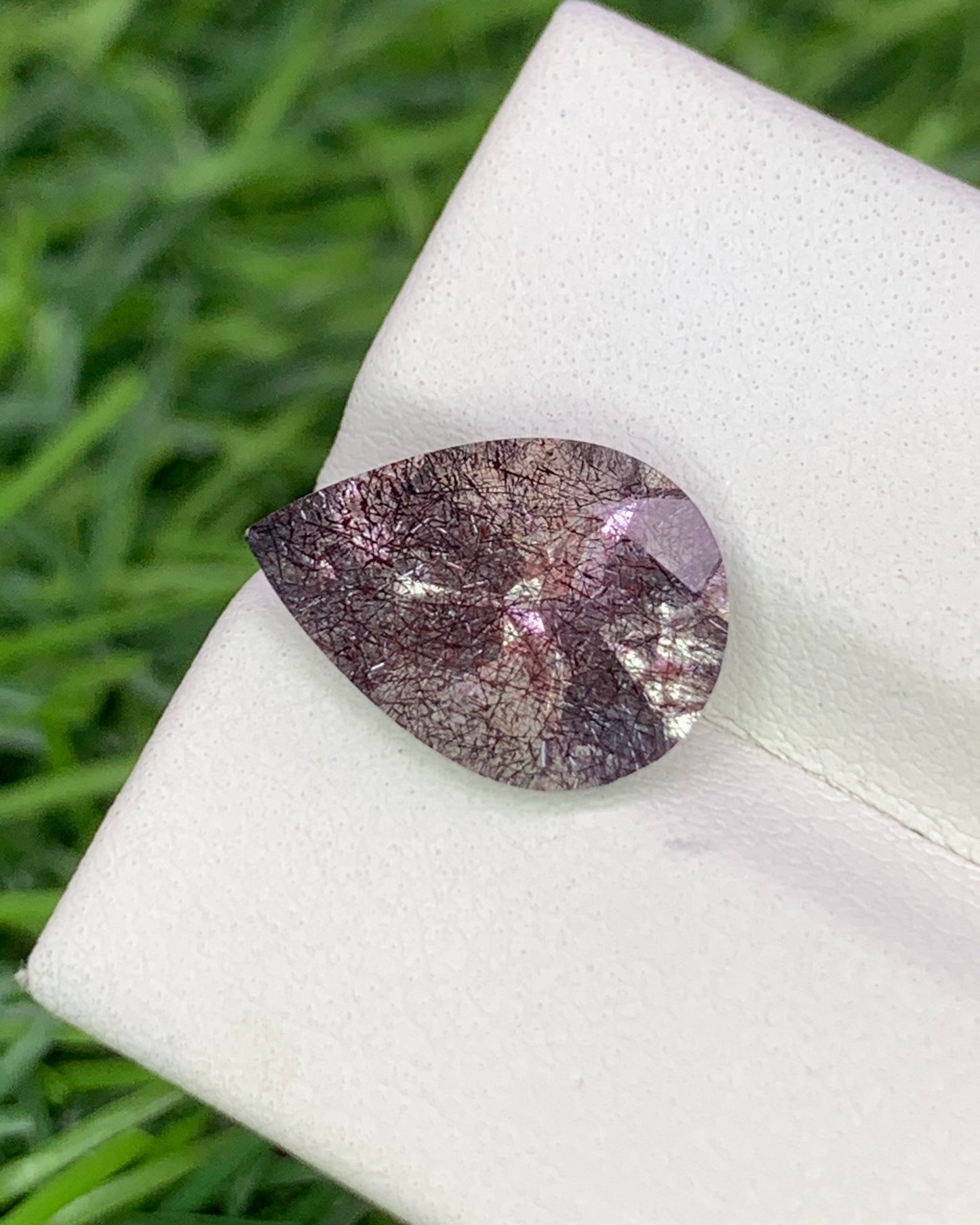 Natural Super Seven 3.85 Carat 13.9x9.8 MM Pear Shape Faceted Gemstone with 7 Crystals Healing Stone Seven Chakra Melody Stone