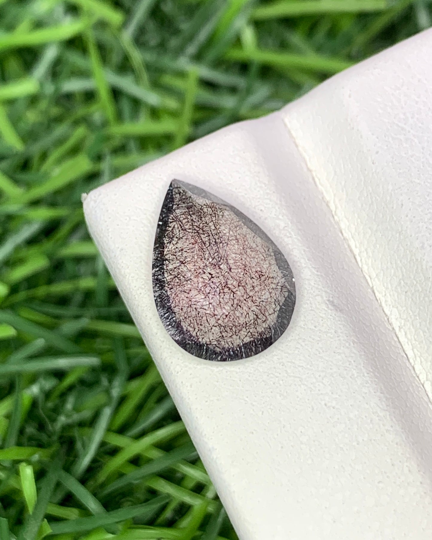 Natural Super Seven 3.85 Carat 13.9x9.8 MM Pear Shape Faceted Gemstone with 7 Crystals Healing Stone Seven Chakra Melody Stone