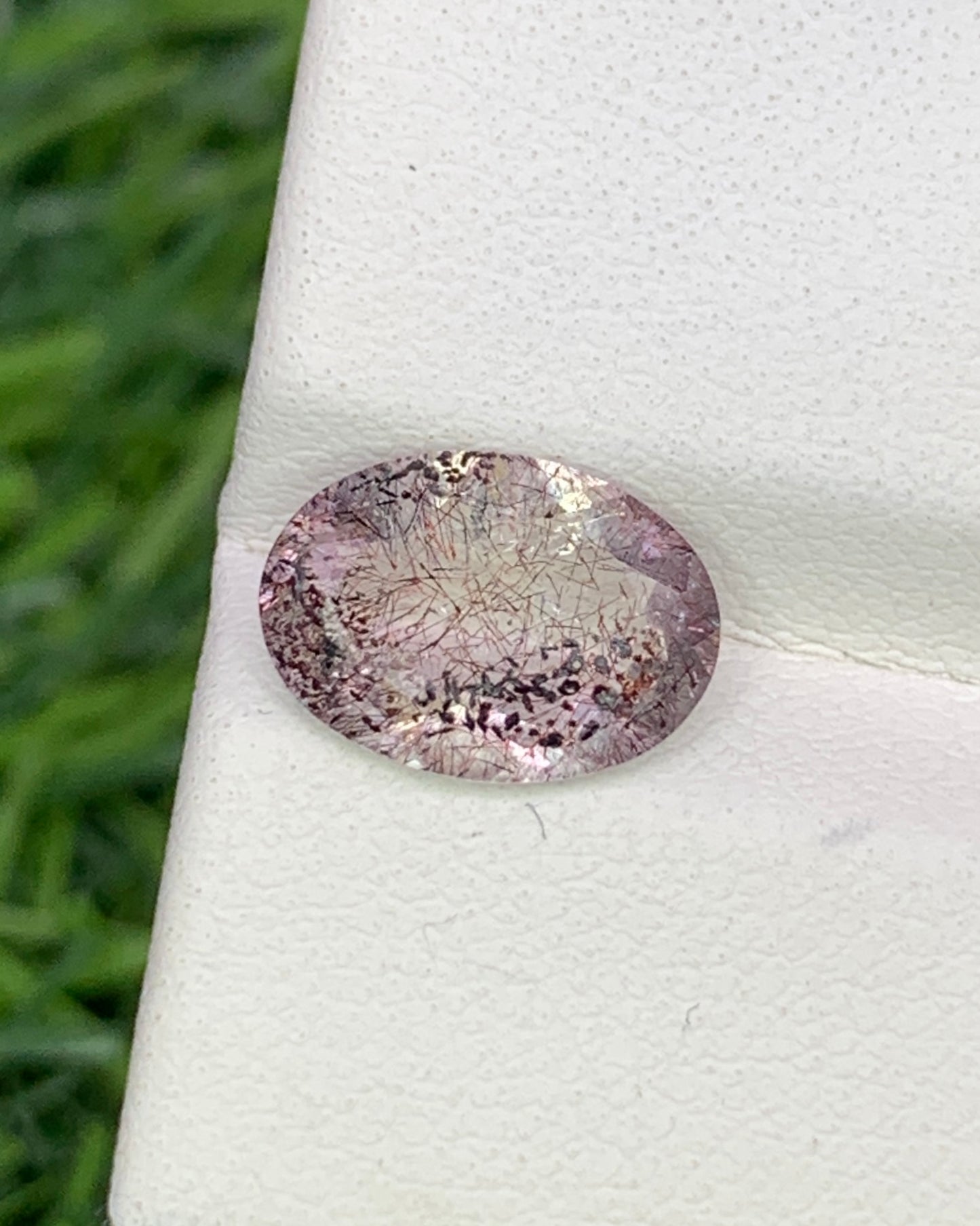 Natural Super Seven 1.87 Carat 10.6x7.6 MM Oval Shape Faceted Gemstone with 7 Crystals Healing Stone Seven Chakra Melody Stone