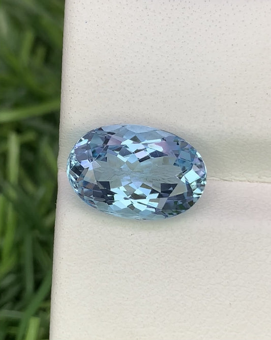 Natural Flawless Aquamarine 3.45 Carat 12x8 MM Oval Shape Faceted Gemstone