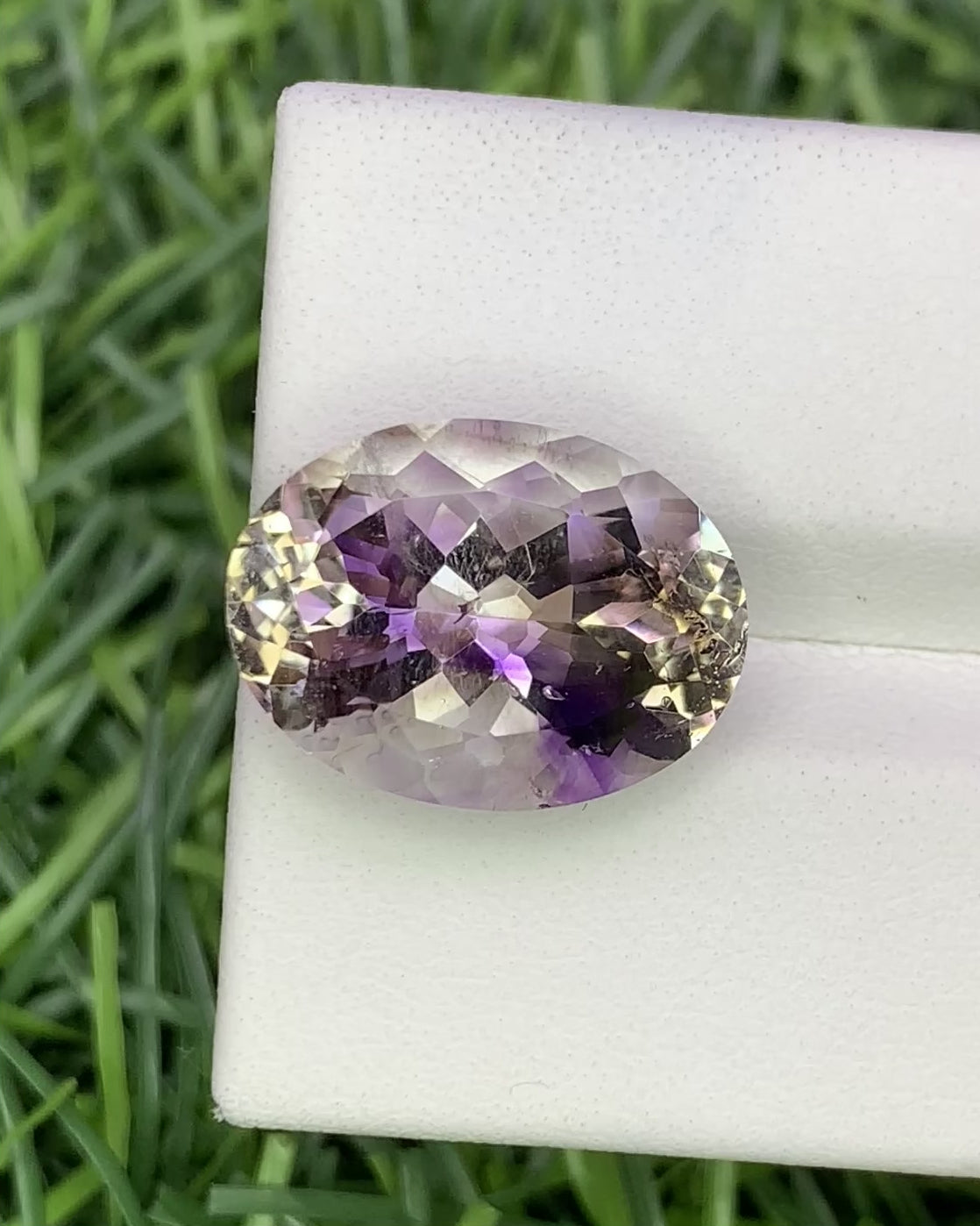 Natural Super Seven 8.43 Carat 16x12 MM Oval Shape Faceted Gemstone with 7 Crystals Healing Stone Seven Chakra Melody Stone