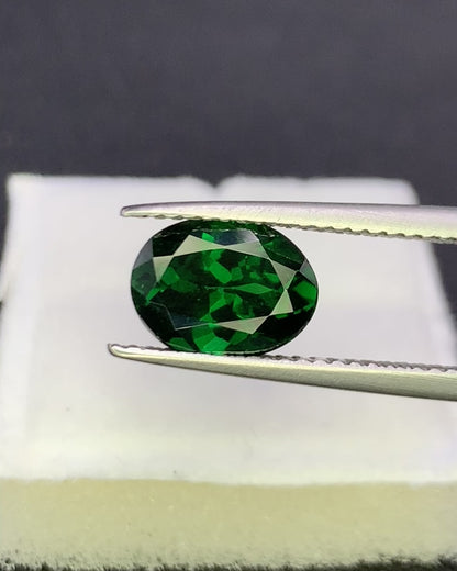 Natural Tsavorite 2.03 Carat 9x6.9 MM Oval shape Faceted Gemstone