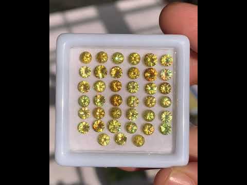 Natural Sphene/Titanite Lot 4x4 MM Round Shape Faceted Gemstone Lot