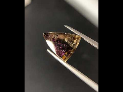 Natural Rare Pink Fire Quartz 4.12 Carat 12.1x9.2 MM Freeform Shape Covellite Quartz Gemstone from Brazil