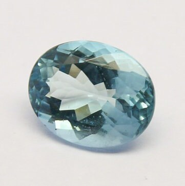 Natural Aquamarine 2.40 Carat 10x8 MM Oval Shape Faceted Gemstone