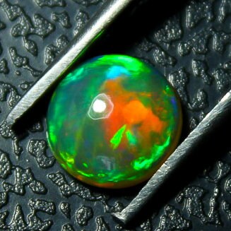 Natural Ethiopian Opal 0.83 Carat 7x7 MM Round Shape Cabochon Gemstone