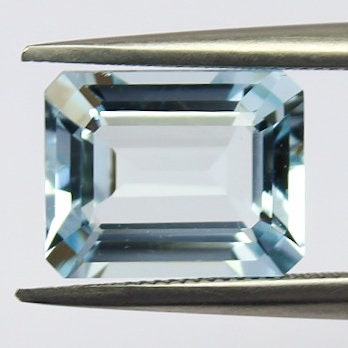 Natural Aquamarine 3.10 Carat 10x8 MM Octagon Shape Faceted Gemstone