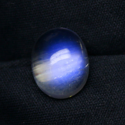 Natural Blue-Fire Rainbow Moonstone 4.50 Carat 11x9 MM Oval Cabochon Gemstone