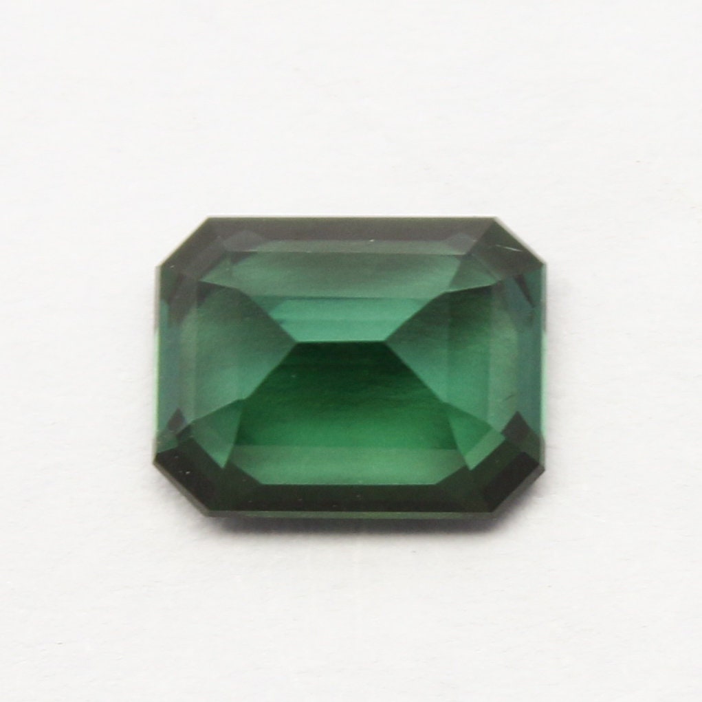 Natural green Tourmaline 2.47 Carat 9x7 MM Octagon Shape Faceted Gemstone