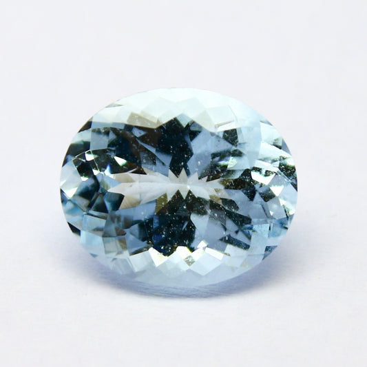 Natural Aquamarine 4.30 Carat 12x10 MM Oval Shape Faceted Gemstone