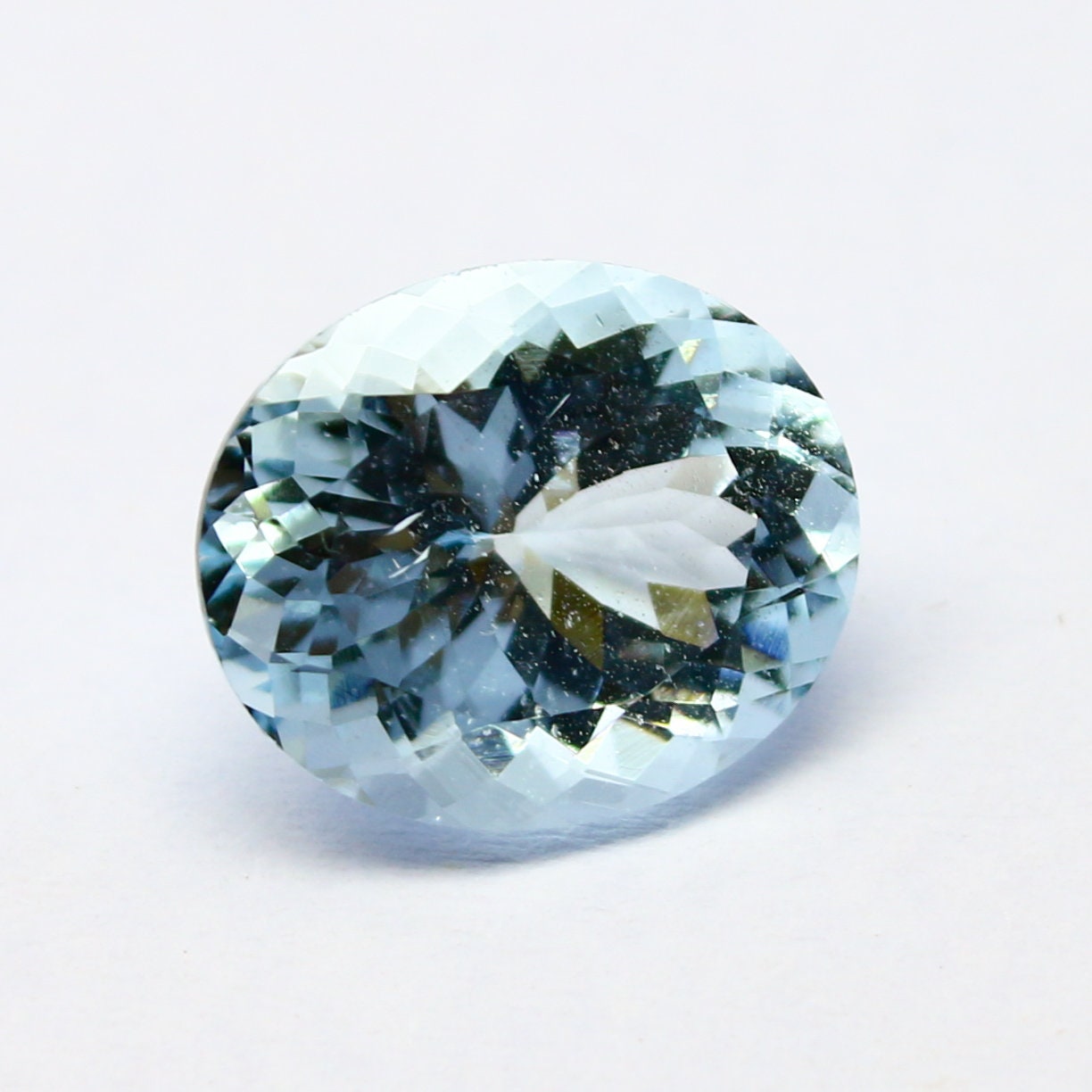 Natural Aquamarine 4.30 Carat 12x10 MM Oval Shape Faceted Gemstone