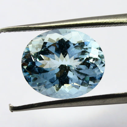 Natural Aquamarine 4.30 Carat 12x10 MM Oval Shape Faceted Gemstone