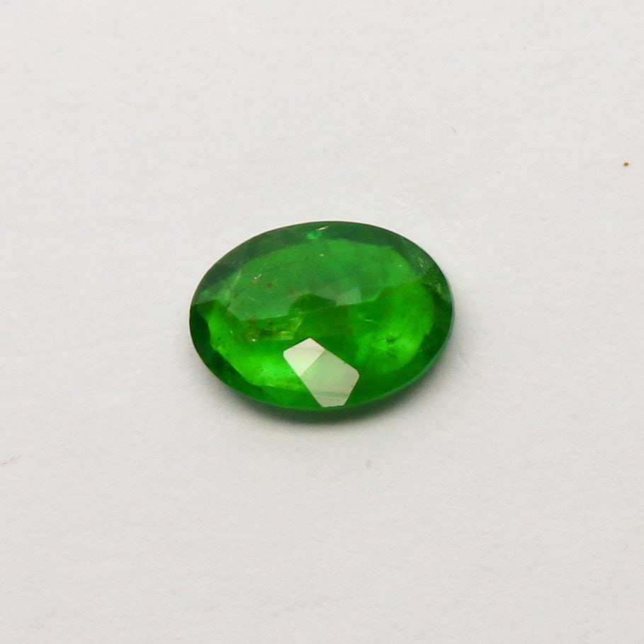 Natural Tsavorite 0.77 Carat 7x5 MM Oval shape Faceted Gemstone