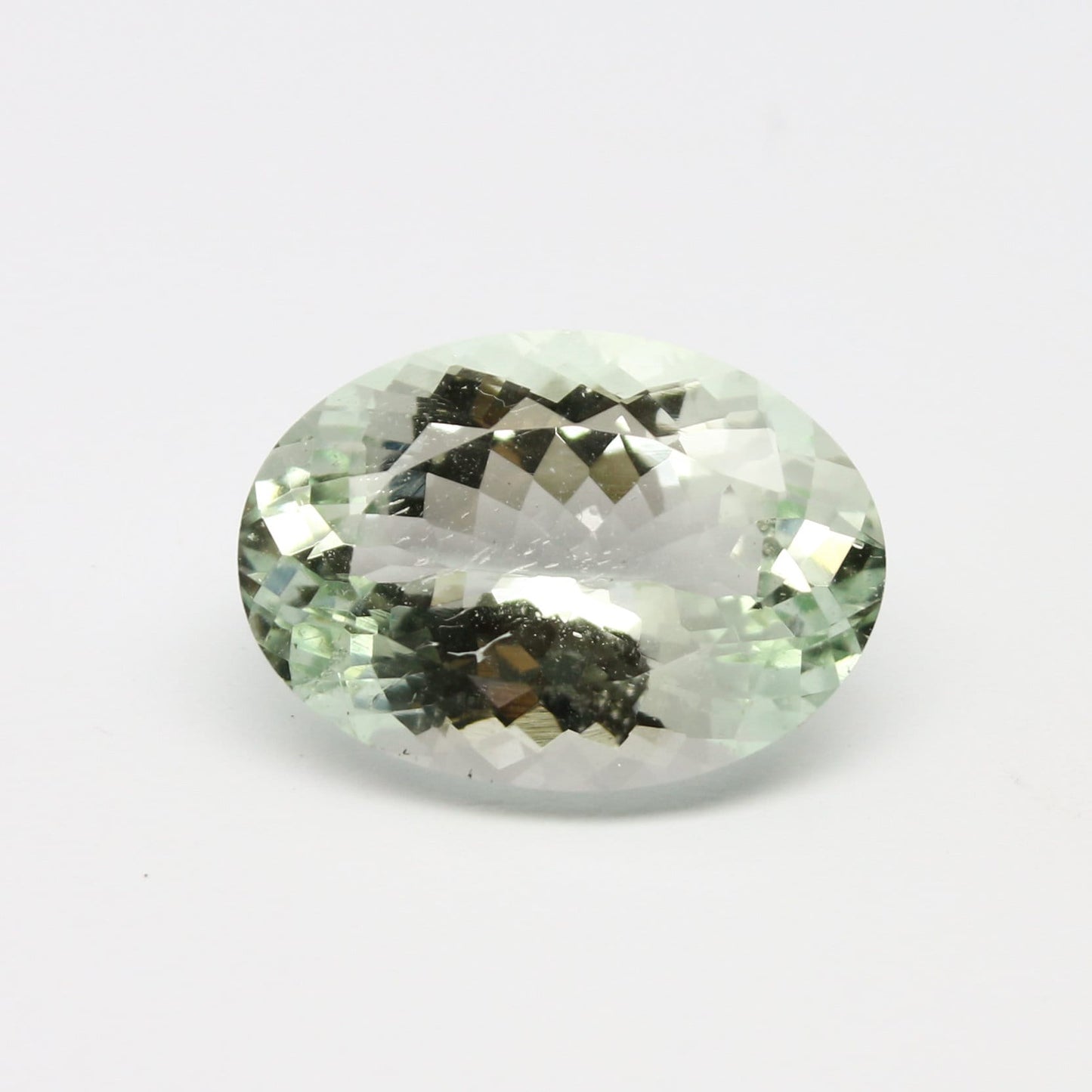 Natural Mint Green Aquamarine 20x14.3 MM 15.43 Carat Oval Shape Faceted Gemstone March Birtthstone