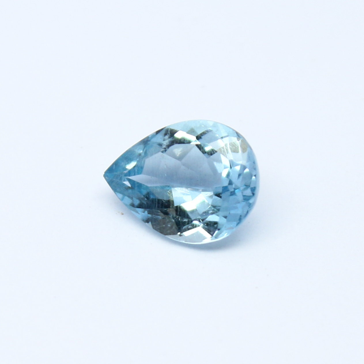 Natural Aquamarine 0.91 Carat 8x6 MM Pear Shape Faceted Gemstone