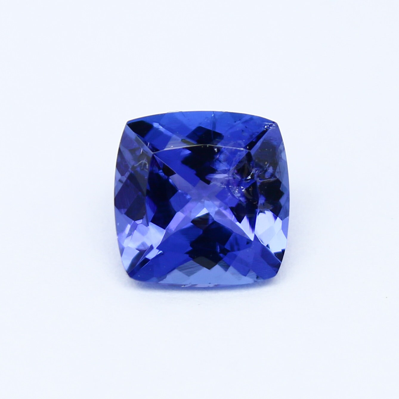 Natural vivid Blue Tanzanite 2.43 Carat 8x8 MM Cushion Shape Faceted Gemstone VVS