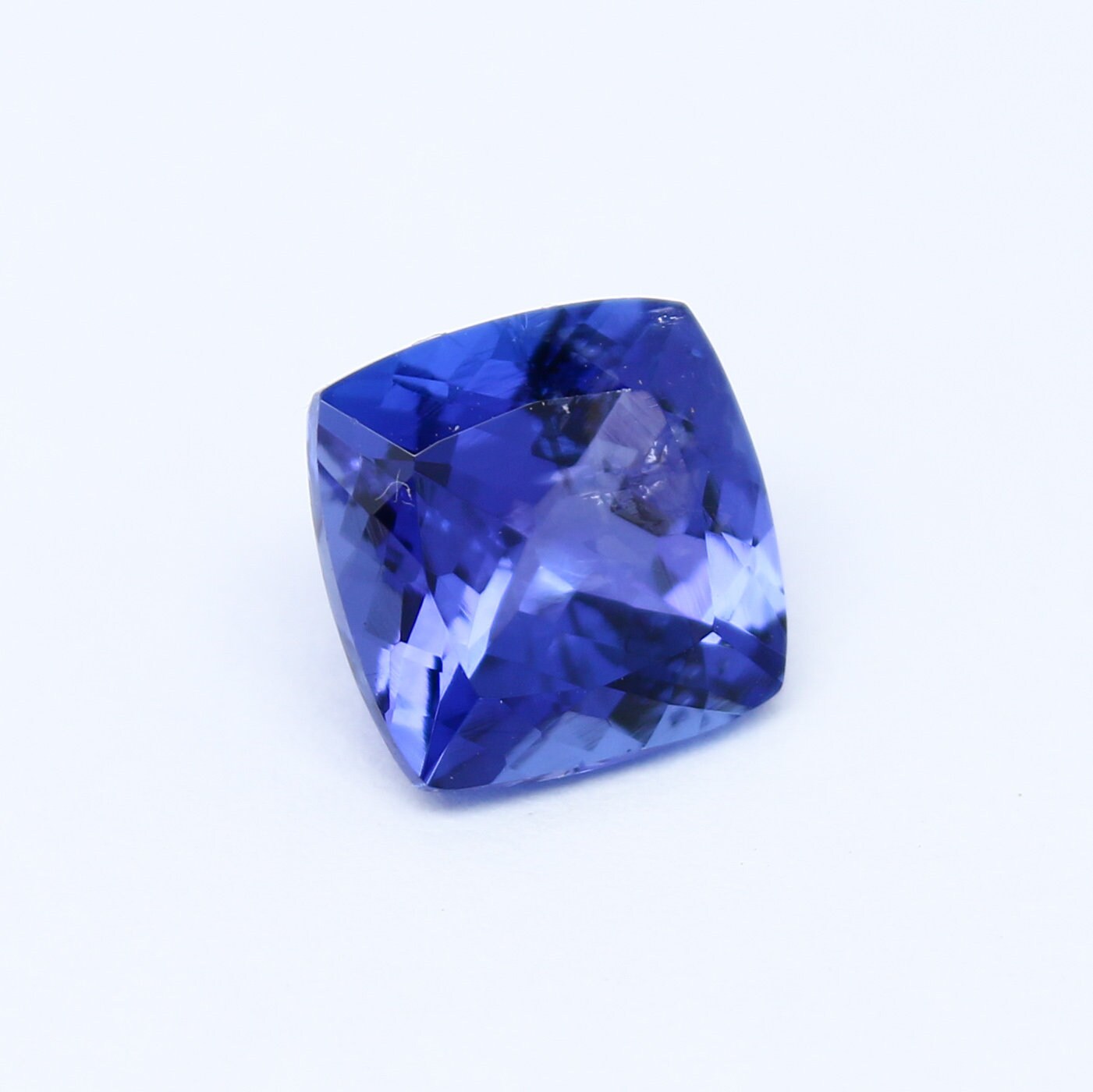 Natural vivid Blue Tanzanite 2.43 Carat 8x8 MM Cushion Shape Faceted Gemstone VVS