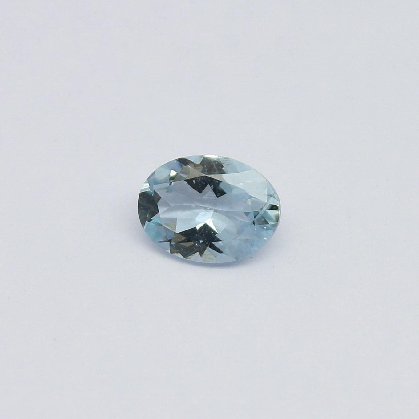 Natural Aquamarine 1.08 Carat 8x6 MM Oval Shape Faceted Gemstone