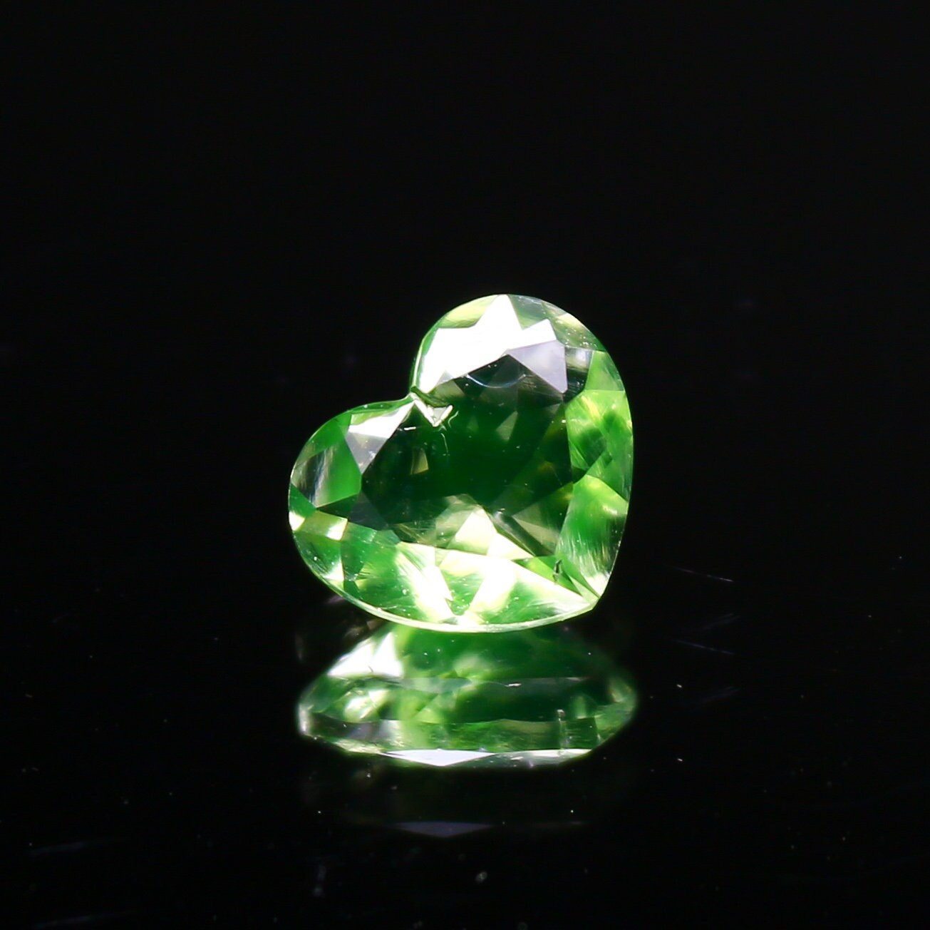 Natural Daylight Fluorescent Hyalite Opal 0.40 Carat 6x5.3 MM Heart Shape Faceted Gemstone