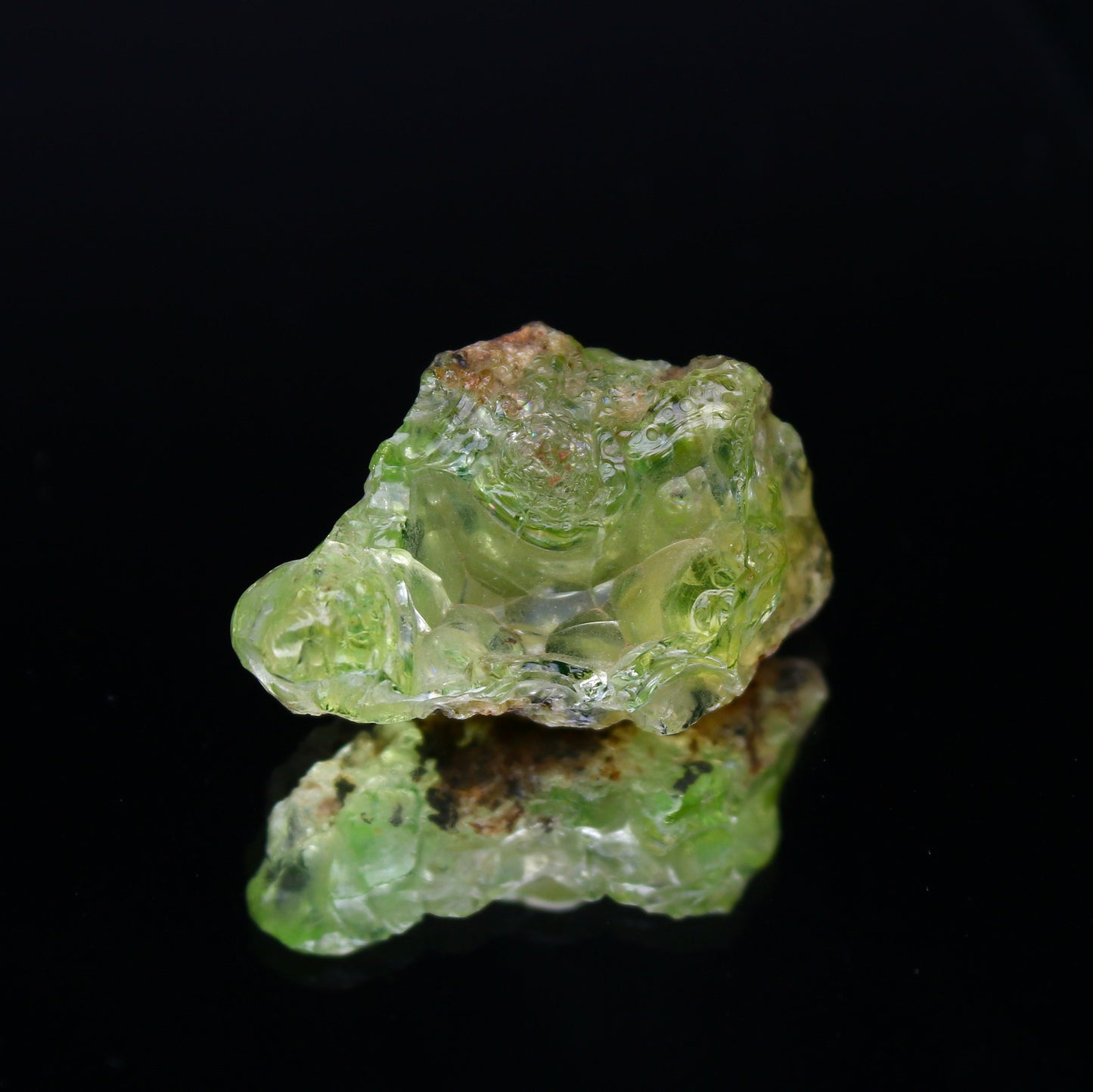 Natural Rare Daylight Fluorescent Hyalite Opal Specimen Rough 12.74 Carat Color Change Gemstone