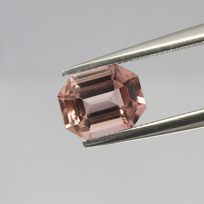 Natural Pink Tourmaline 1.75 Carat 8.1x6.4 MM Octagon Shape Faceted gemstone