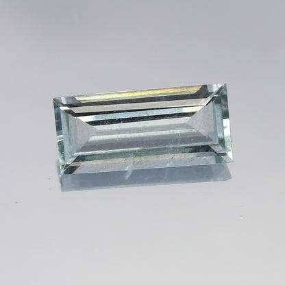 Natural Aquamarine 5.54 Carat 18.5x8.5 MM Baugette Shape Faceted Gemstone