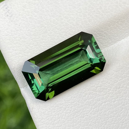 Natural Flawless Green Tourmaline 5.26 Carat 14.5x8.2 MM Octagon Shape Faceted Gemstone