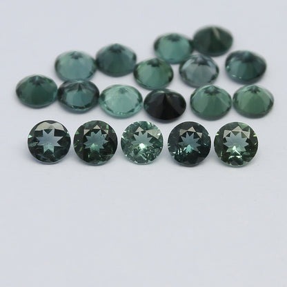 Natural Green Tourmaline Lot 2.75 Carat 3.5x3.5 MM Round Shape Faceted Gemstone 18 Piece Lot