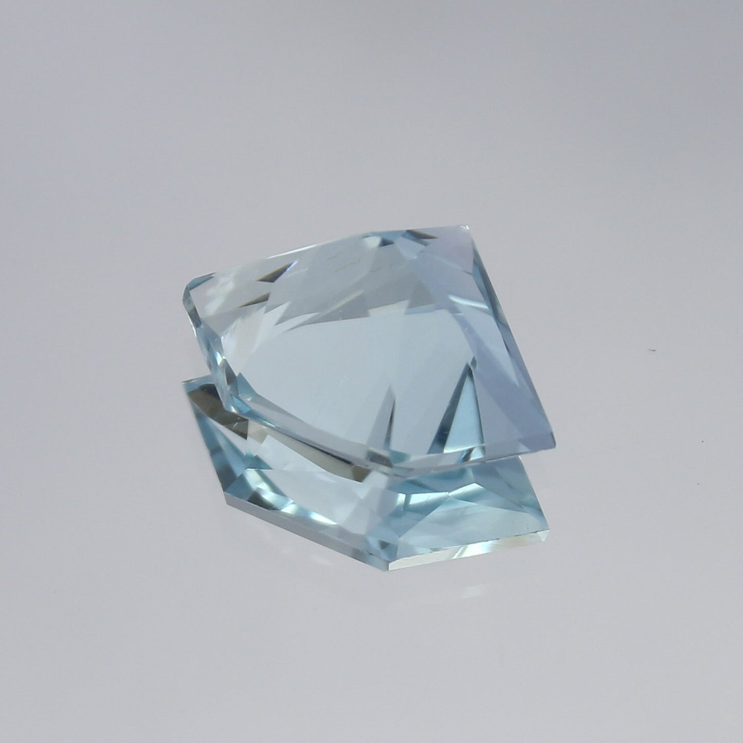 Natural Aquamarine 2.58 Carat 12.2x9.7 MM Fancy Shape Faceted Gemstone