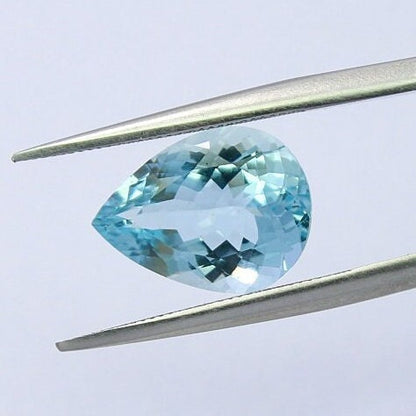 Natural Flawless Aquamarine 4.16 Carat 13.3x10 MM Pear Shape Faceted Gemstone