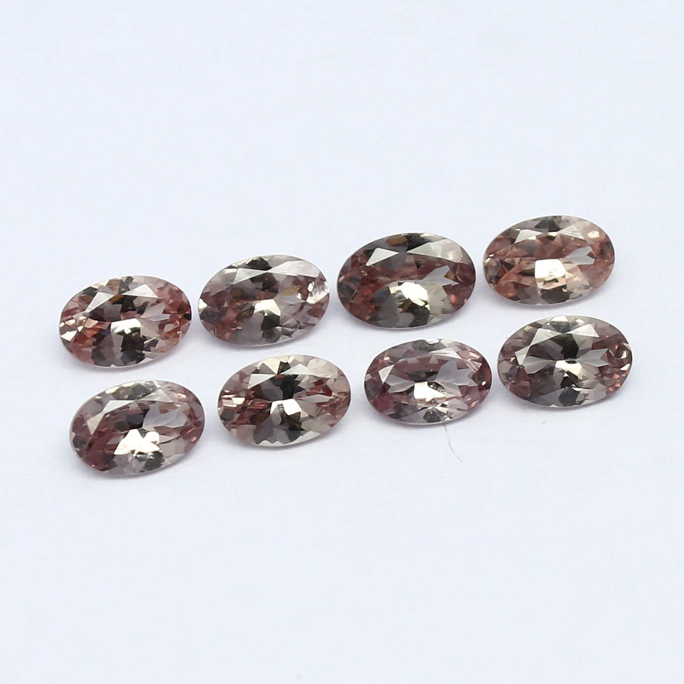 Natural Rare Malaya/Malaia Garnet Lot 4.25 Carat 6x4 MM Oval Shape Faceted Gemstone 8 Pieces Lot