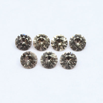 Natural Rare Malaya/Malaia Garnet Lot 2.66 Carat 4.5x4.5 MM Round Shape Diamond Cut Faceted Gemstone 7 Pieces Lot